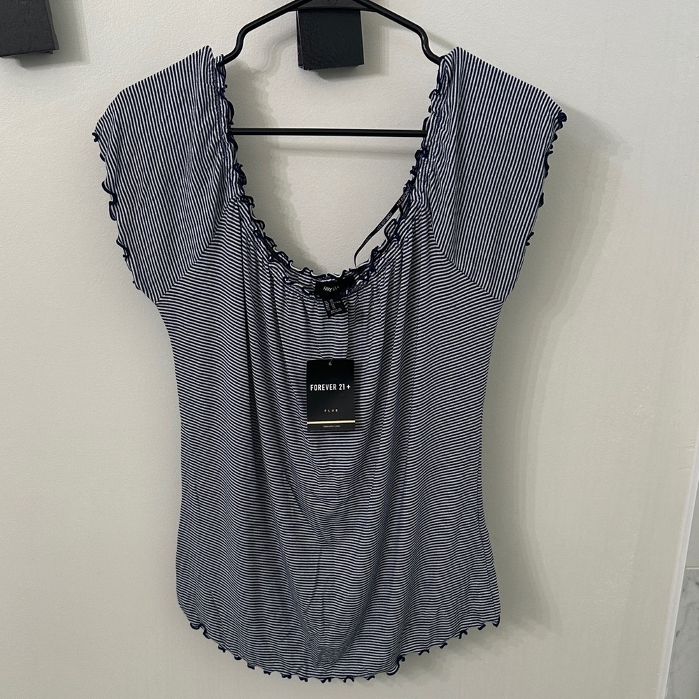 Forever 21 Navy and White Striped Short Sleeve Top